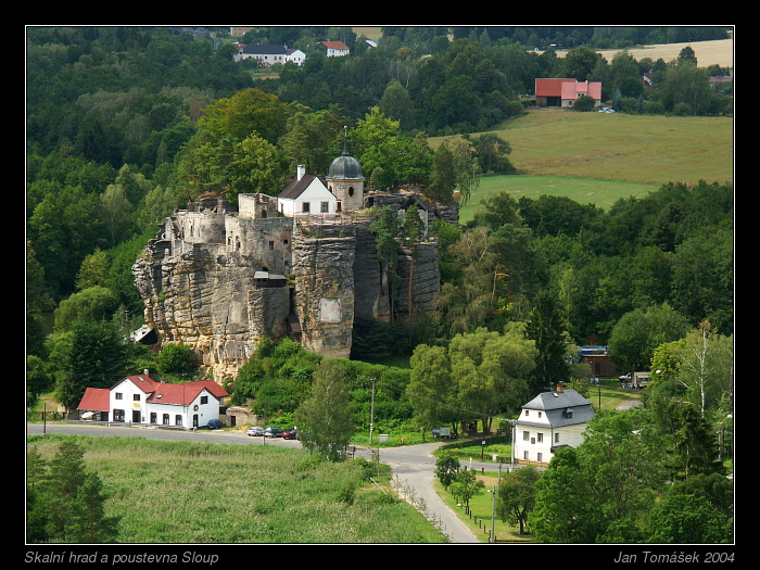 Skalní hrad a poustevna Sloup